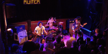 Electric Eel Shock at De Zwarte Ruiter in The Hague | Photography: Francisca Hagen