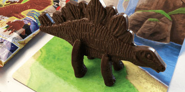 Product Review: Heart – Chocolate Dinosaurs