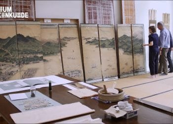 Museum Volkenkunde start crowdfunding voor restauratie kamerscherm Kawahara Keiga