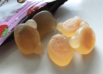 Product Review: Hayakawa – Rilakkuma Strawberry Gummies