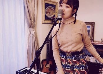 MOMOCURLY brings Spring to us early with the song Candy