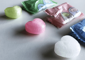 Product Review: Hayakawa  – Sumikkogurashi Candies