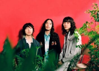 Helsinki Lambda Club © Hamsterdam Records | Photography by Masdarenzo