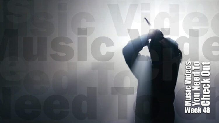 Still from the music video for the song ワスレナグサ (Forget me not) of the band Jamillas