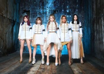 LOVEBITES © JVC Kenwood / Victor Entertainment