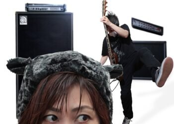 MELT-BANANA © A-ZAP Records