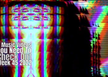 Still from the music video by 首振りDolls (Kubihuri Dolls) for the song "童 (Wappa)".