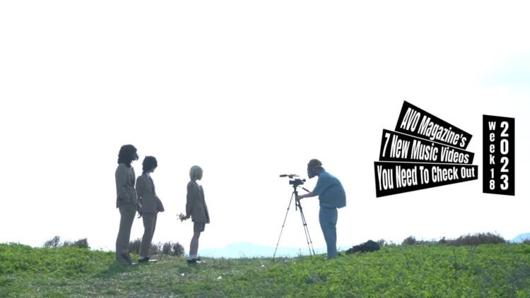 Still from the music video by セグウェイライダー (Segway Rider) for the song "ライフスタイル (Lifestyle)".