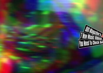 Still from the music video "Gene" by Stone Flower Blooms. A moment in the music video where the camera focuses on one of the musicians with the addition of RGB glitch giving it a sort of psychedelic effect. The video is directed by Kouhei Nagamune.
