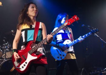 Live Report: Cuts like a (Shonen) Knife