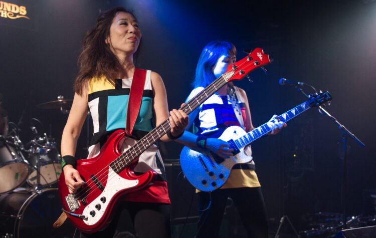 Live Report: Cuts like a (Shonen) Knife